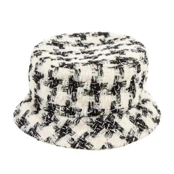 Chanel Black and Cream Tweed Bucket Hat - Picture 1 of 3